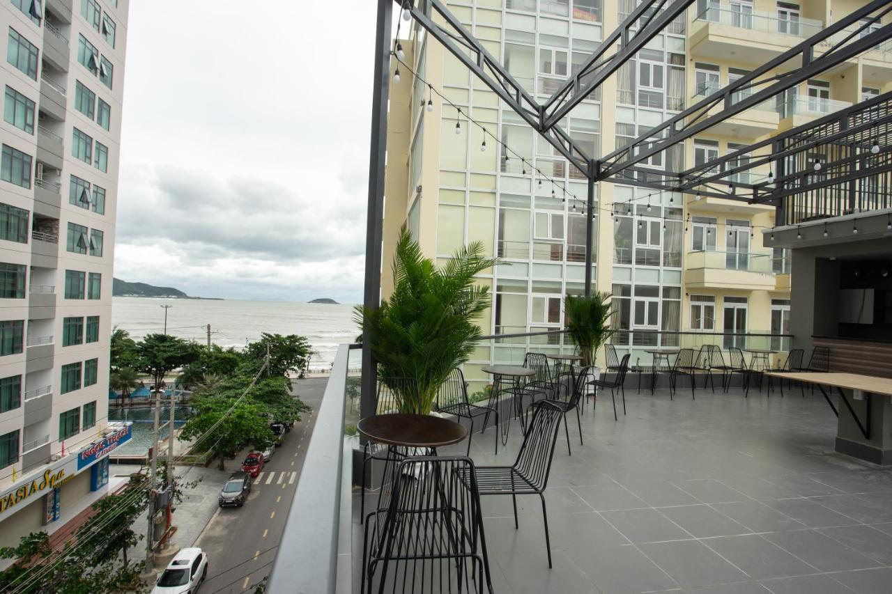 Tesoro Hotel Nha Trang Extérieur photo